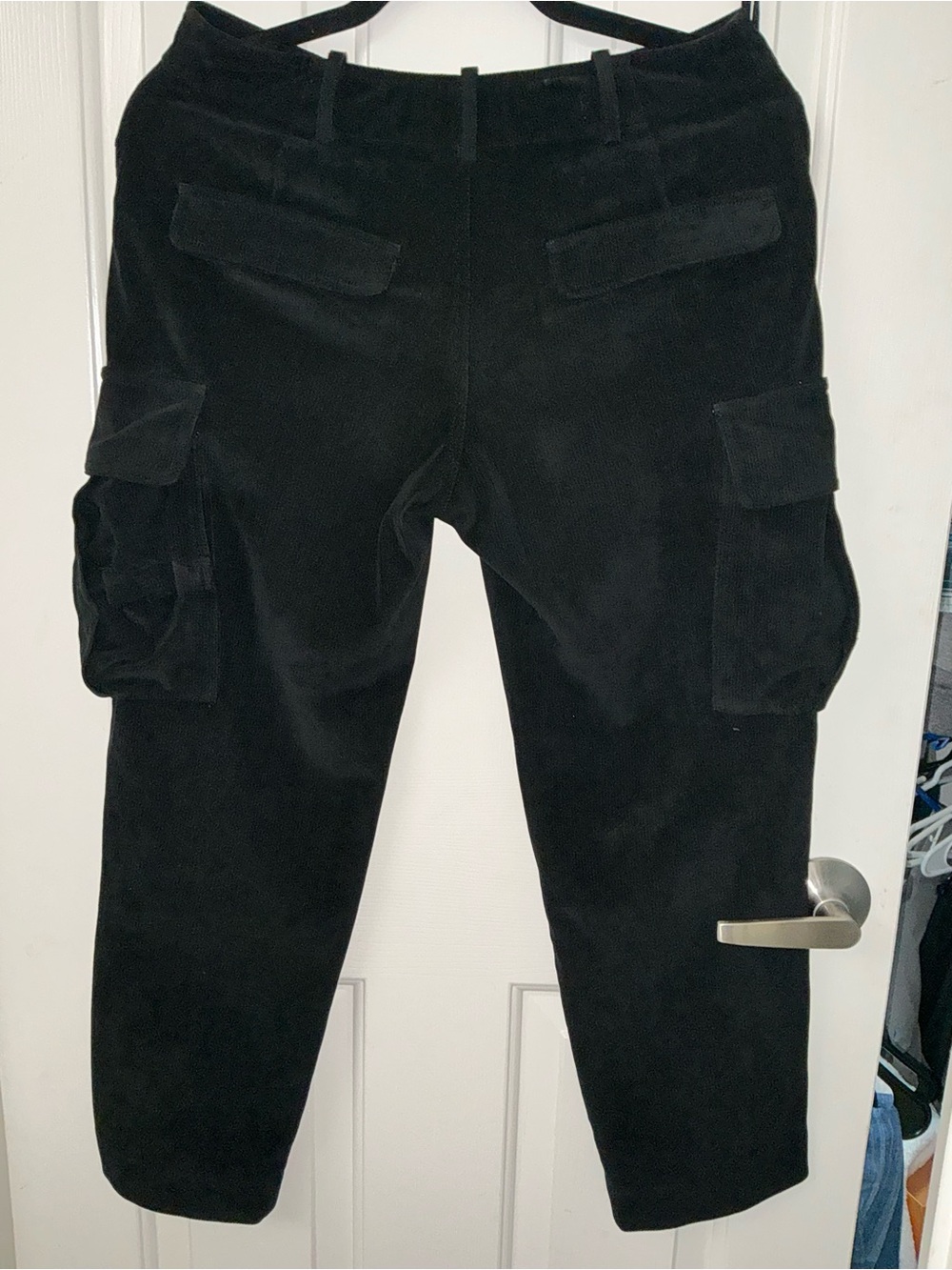 #118- Alice + Olivia Black Corduroy Cargo Pants - Picture 6 of 6